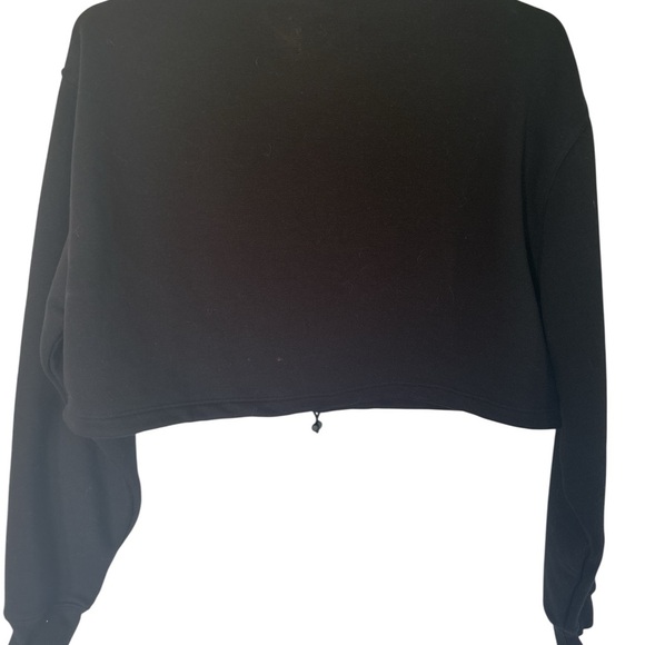 SARAH'S DAY X WHITE FOX UNDERCARD
CROPPED SWEATER BLACK - Picture 3 of 6
